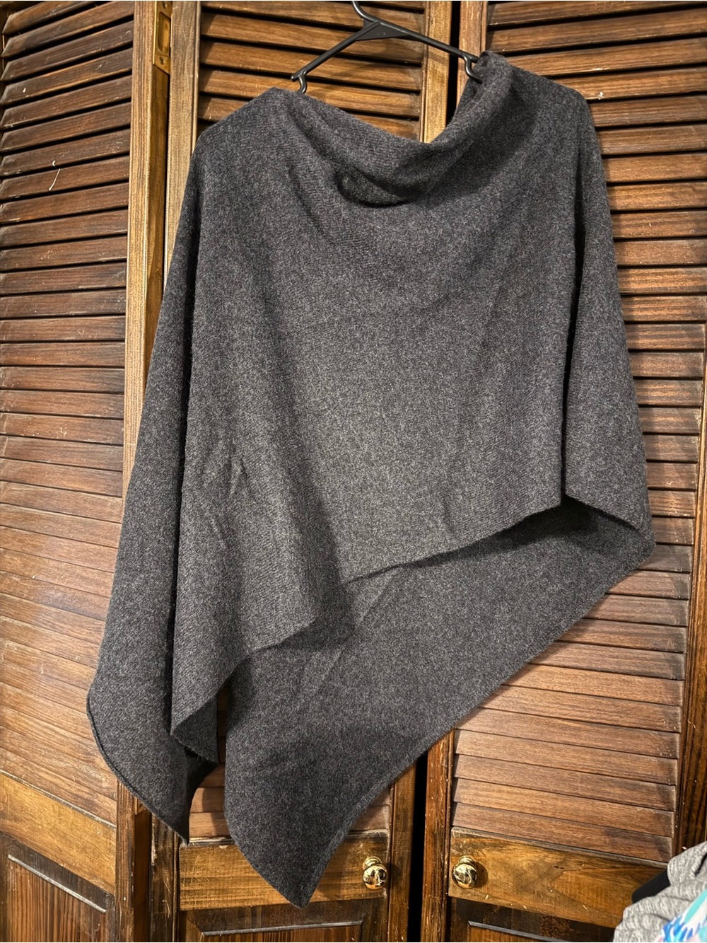 Minnie Rose Cashmere Poncho
